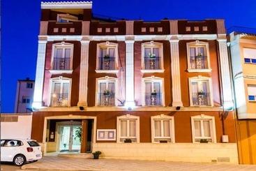 هتل La Cava