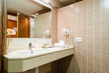 هتل La Cava