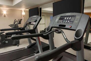 هتل La Quinta Inn And Suites By Wyndham At Watiki Waterpark