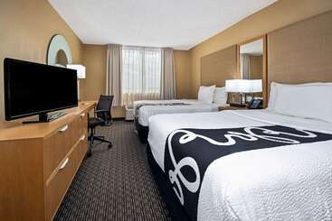 هتل La Quinta By Wyndham West Palm Beach Airport