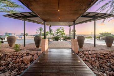 هتل Mantarays Ningaloo Beach Resort