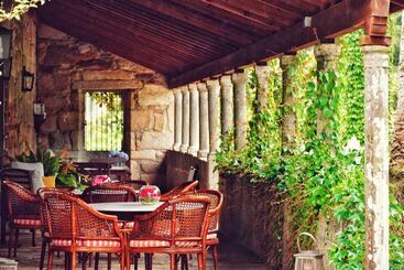 Hotel Pazo Revel  & Resort