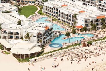 هتل Hilton Playa Del Carmen, An All Inclusive Adult Only Resort