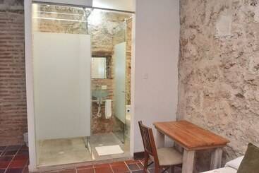 هتل Puertas De Cartagena