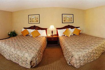 هتل Quality Inn Spokane, Downtown 4th Avenue