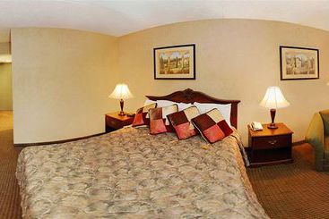 هتل Quality Inn Spokane, Downtown 4th Avenue