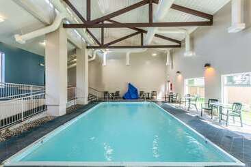 هتل Quality Inn & Suites Coeur d'Alene