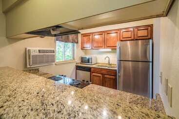 هتل Quality Inn & Suites Coeur d'Alene