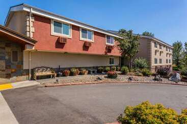 هتل Quality Inn & Suites Coeur d'Alene