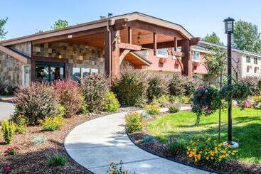 هتل Quality Inn & Suites Coeur d'Alene
