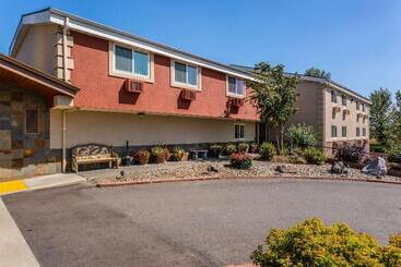 هتل Quality Inn & Suites Coeur d'Alene