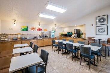 هتل Quality Inn & Suites Coeur d'Alene