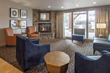 هتل Quality Inn & Suites Coeur d'Alene