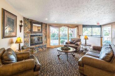 هتل Quality Inn & Suites Coeur d'Alene
