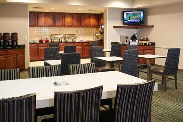 هتل Residence Inn By Marriott Saginaw