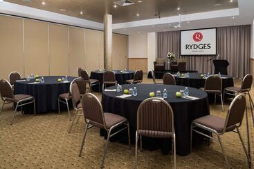 هتل Rydges Mackay Suites