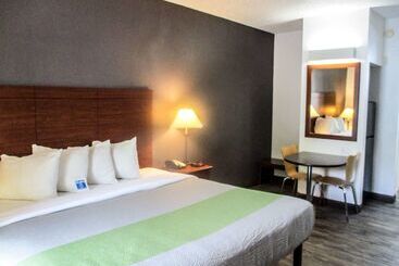 هتل Studio Suites Extended Stay Chattanooga Tn