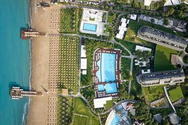 هتل Voyage Belek Golf & Spa