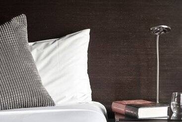 Vulcan Hotel Sydney