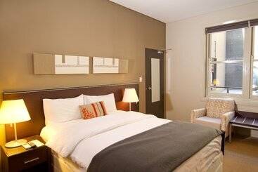 Vulcan Hotel Sydney