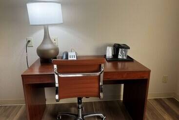 هتل Wingate By Wyndham College Station Tx