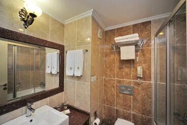 Kirbiyik Resort Hotel   All Inclusive