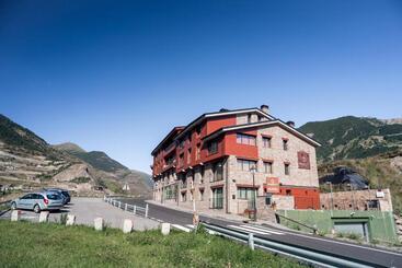 Obaga Blanca & Spa