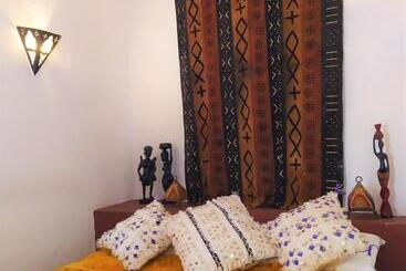 Riad Haizea Mogador