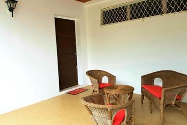 Appartement Spacieux A Fort De France Vue Jardin 85 M² - Fort de France