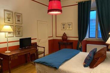 تختخواب و صبحانه Residenza Dei Pucci