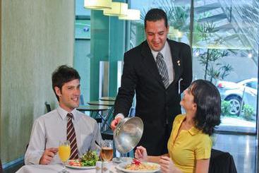 هتل Quality Belo Horizonte Lourdes