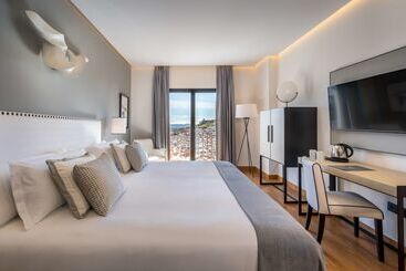 هتل Barceló Aracena & Spa