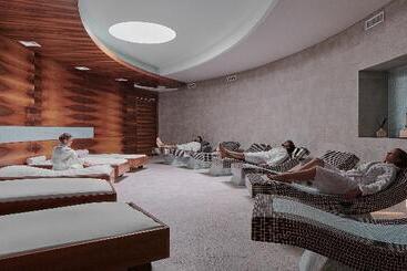 Bluesun Hotel Elaphusa - Bol - Isla Brac