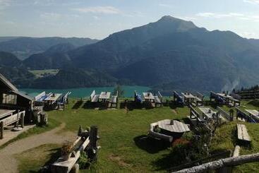 هتل Drachenwand   Mondsee