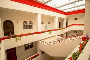 هتل El Español Centro Histórico