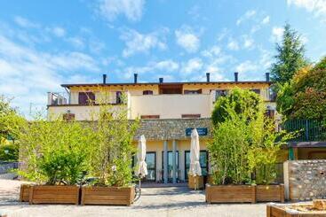 هتل Golf Residenza