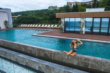 Grifid Encanto Beach Hotel   Medispa, Ultra All Inclusive & Private Beach
