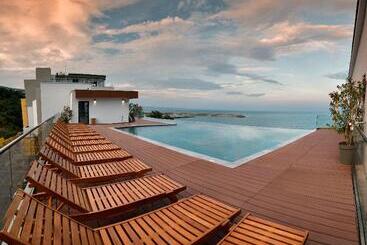 Grifid Encanto Beach Hotel   Medispa, Ultra All Inclusive & Private Beach