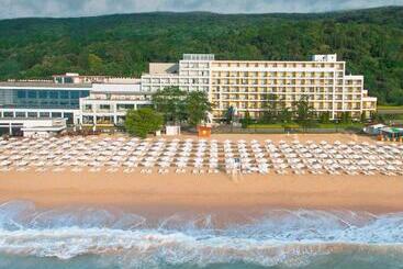 Grifid Encanto Beach Hotel   Medispa, Ultra All Inclusive & Private Beach
