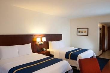 هتل Hodelpa Garden Court