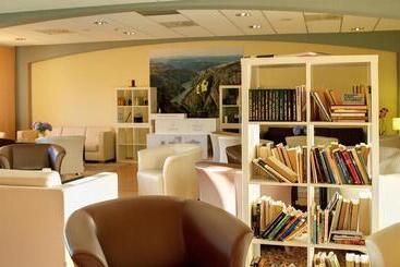 هتل Iberik Augas Santas Balneario & Golf