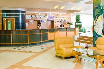 酒店 Magnolia   All Inclusive