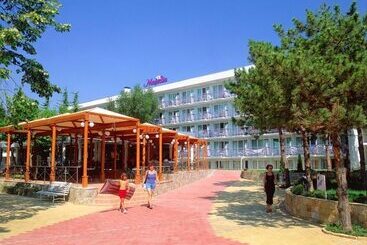 酒店 Magnolia   All Inclusive