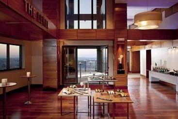 هتل Meliá Valencia