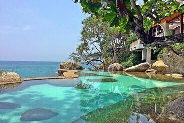 هتل Mom Tri S Villa Royale   Sha Plus