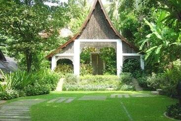 هتل Mom Tri S Villa Royale   Sha Plus