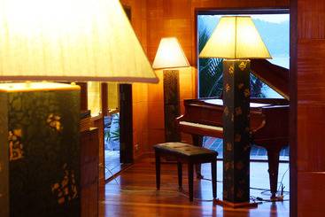 هتل Mom Tri S Villa Royale   Sha Plus