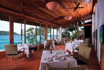 هتل Mom Tri S Villa Royale   Sha Plus