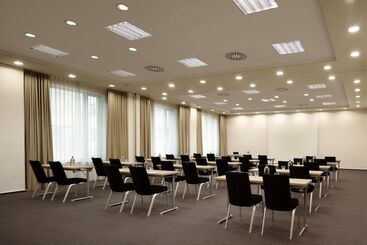 Avani Frankfurt City Hotel   Previously Nh Collection Frankfurt City