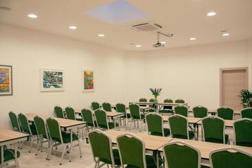 هتل Villa Nova